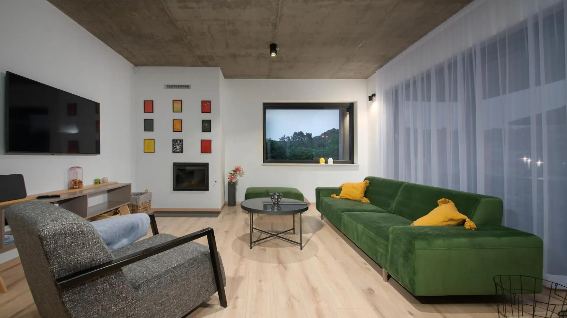 Beautiful Villa Perlin With Pool In Visnjan Farini